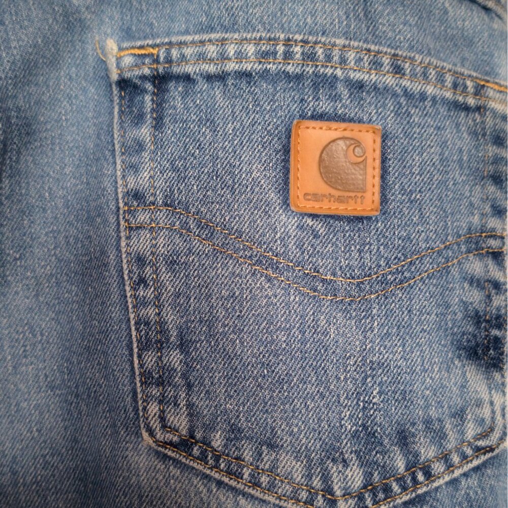 Carhartt | Men's Relaxed Fit Jeans | Medium Wash | 48"W x 32"L - Picture 4 of 6